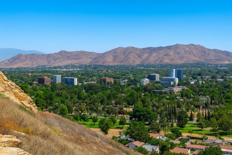 Asphalt Cracks Repair in Corona, CA