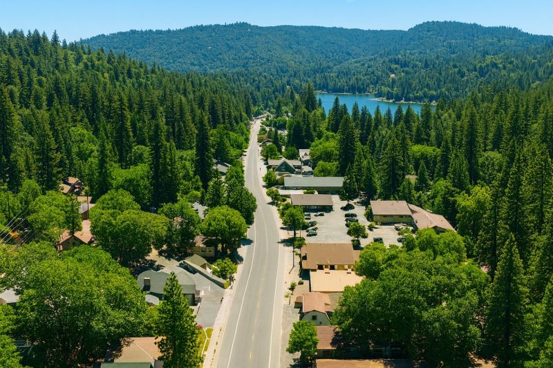 Asphalt Cracks Repair in Crestline, CA