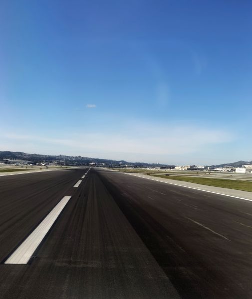 Airport Paving in Riverside