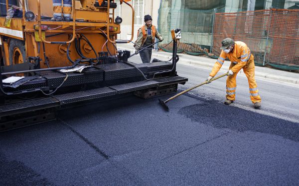 Asphalt Overlaying in Riverside
